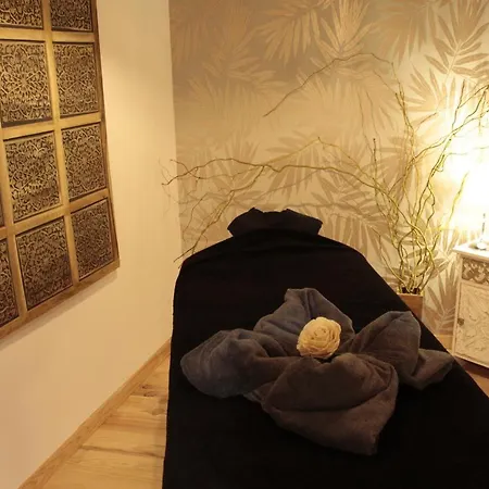 Bed & Breakfast La Grange Du Couvent 4*