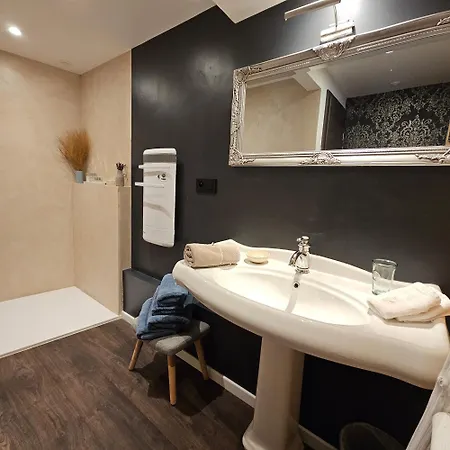 Couette-café La Grange Du Couvent 4*