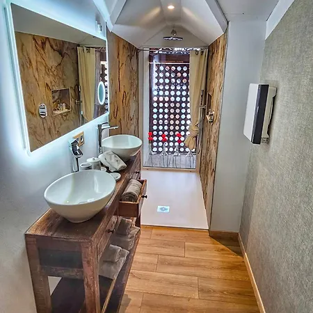 La Grange Du Couvent 4* 리보빌레