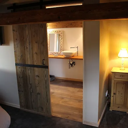 La Grange Du Couvent Couette-café 4*